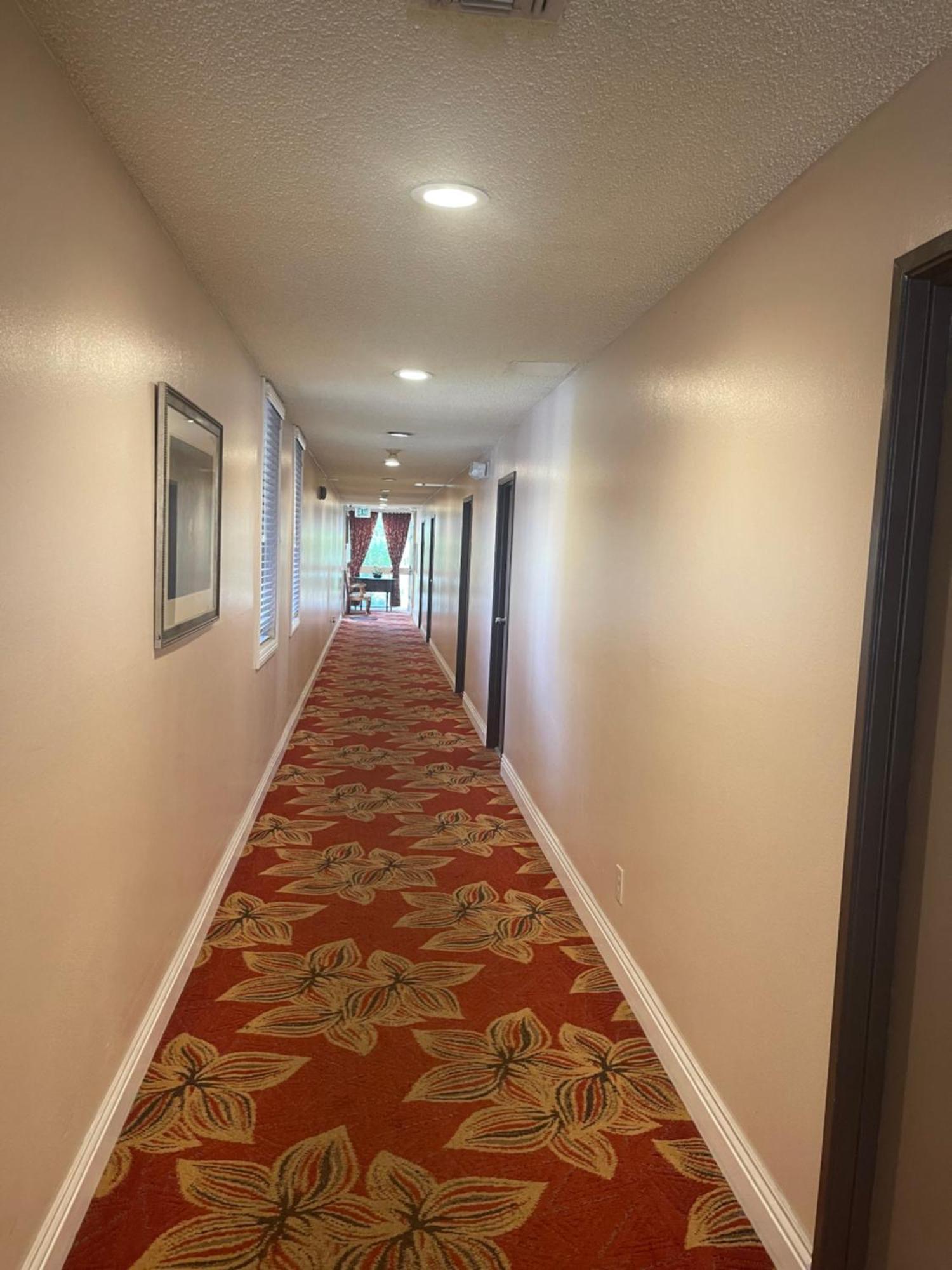 Pacific Garden Hotel Gardena