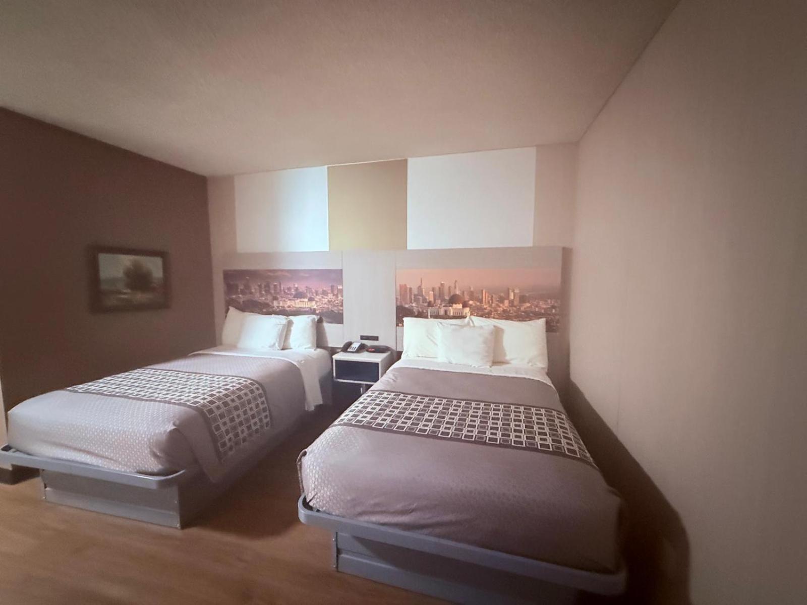 Pacific Garden 3*