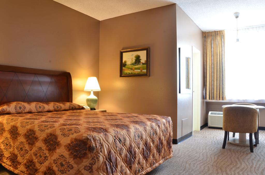 Hotel Pacific Garden 3*