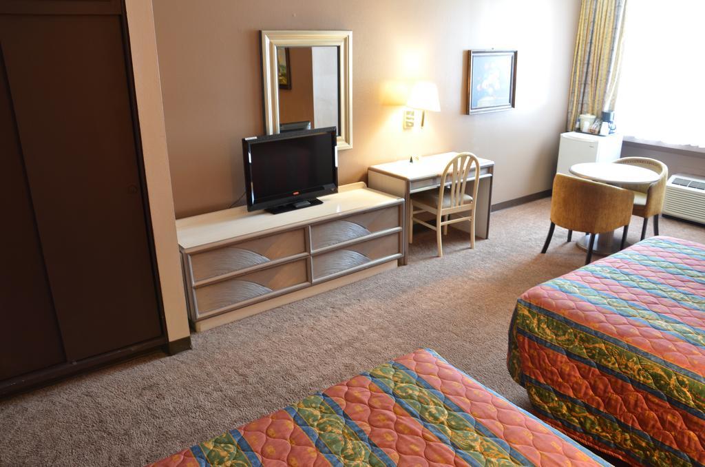 Hotel Pacific Garden 3*